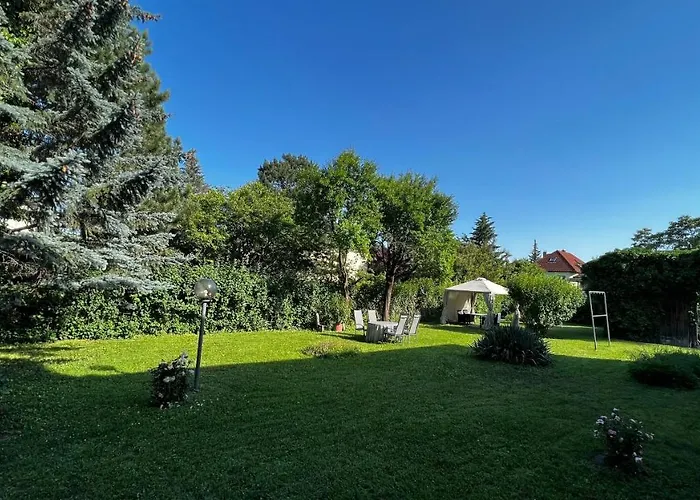 Rosengarten Appartement Baden